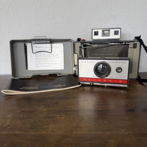 Vintage polaroid automatic 220 - polaroid,